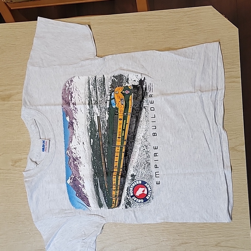 Empire Builder kids tee (new) - Picture 2 of 4